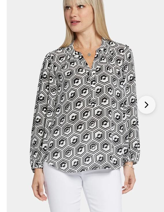 NYDJ Tops - NYDJ Black White Abstract Top Size 1X NWT